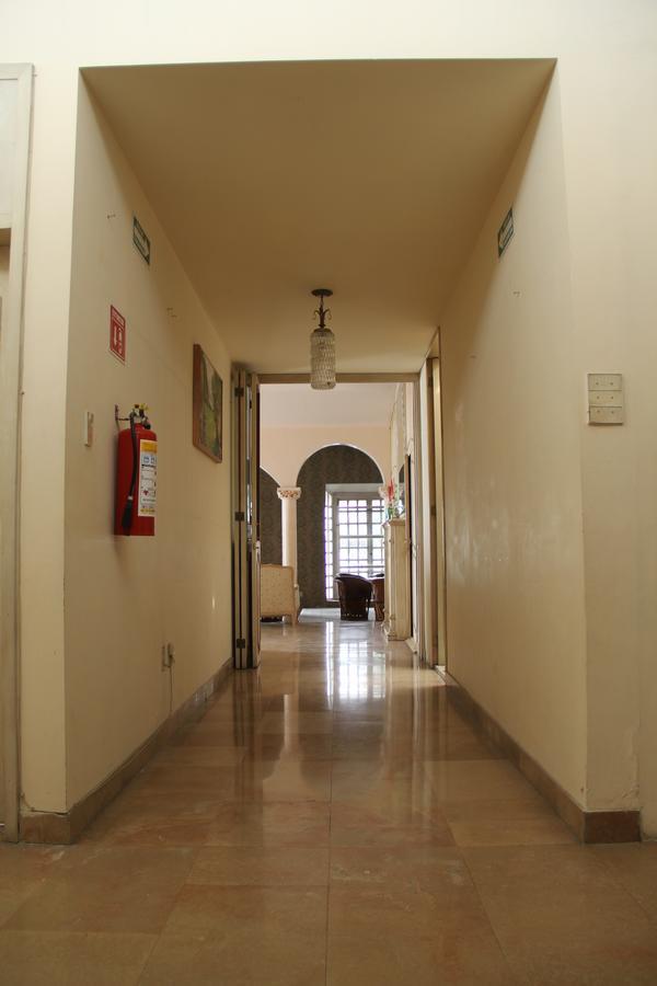 Allende 304 Hostel Aguascalientes Exterior photo